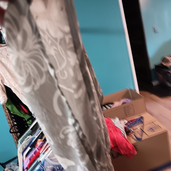 Old Navy Gray Floral Sheer Blouse - Picture 6 of 6